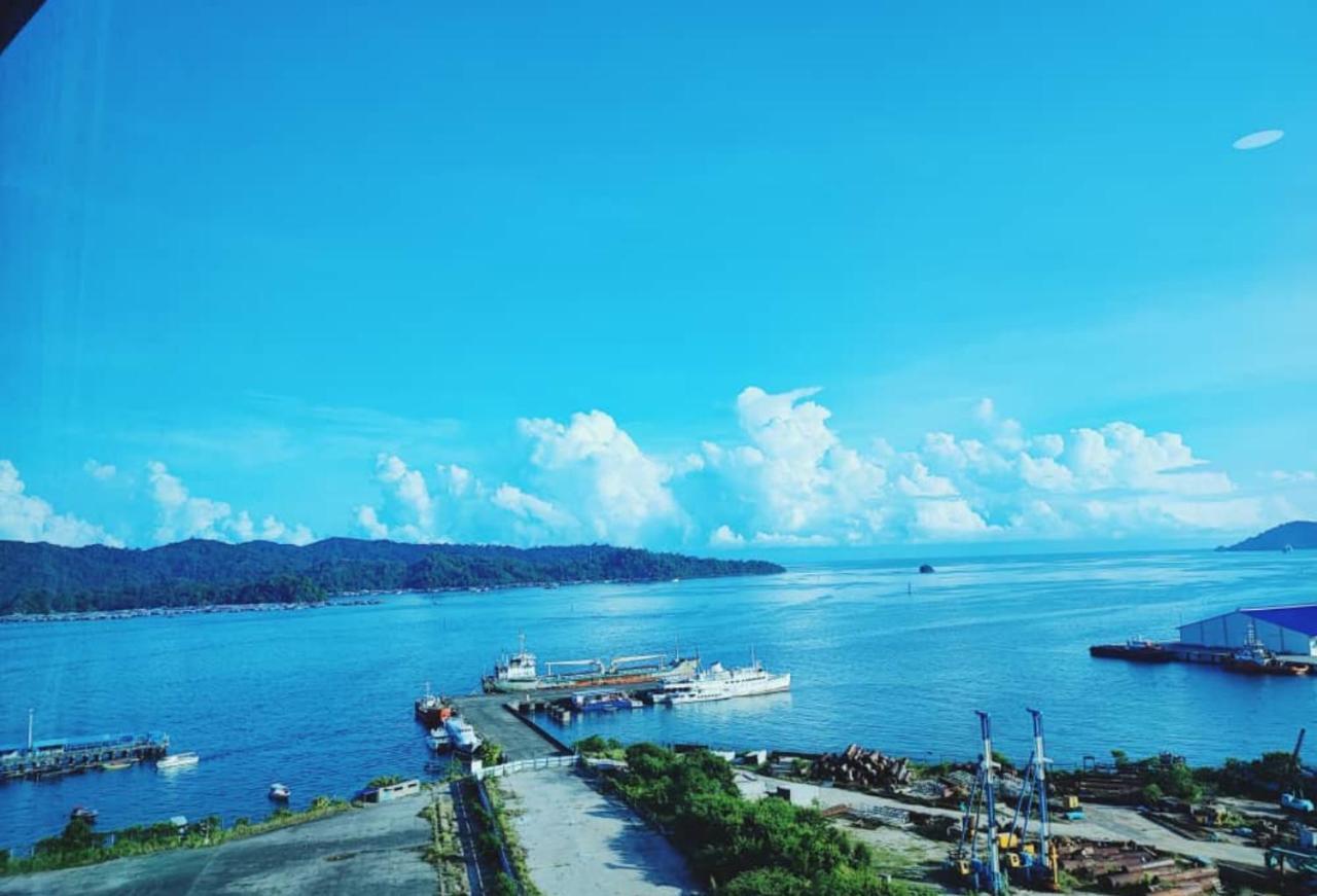 Hotel Jesselton Quay Sea View Kota Kinabalu Exterior foto